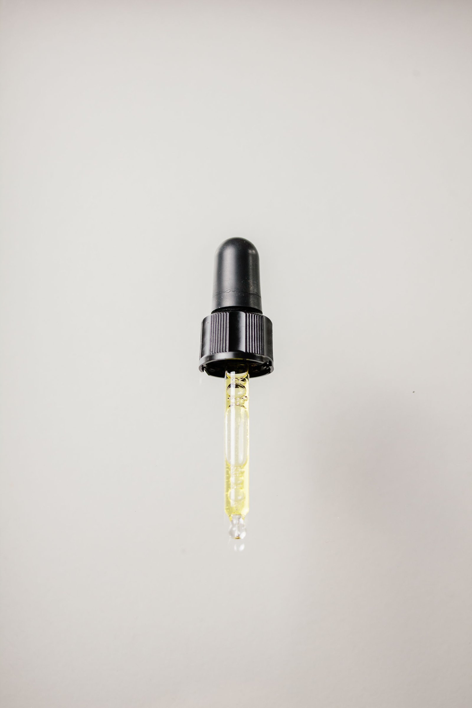 Bekvapis pilvo aliejus