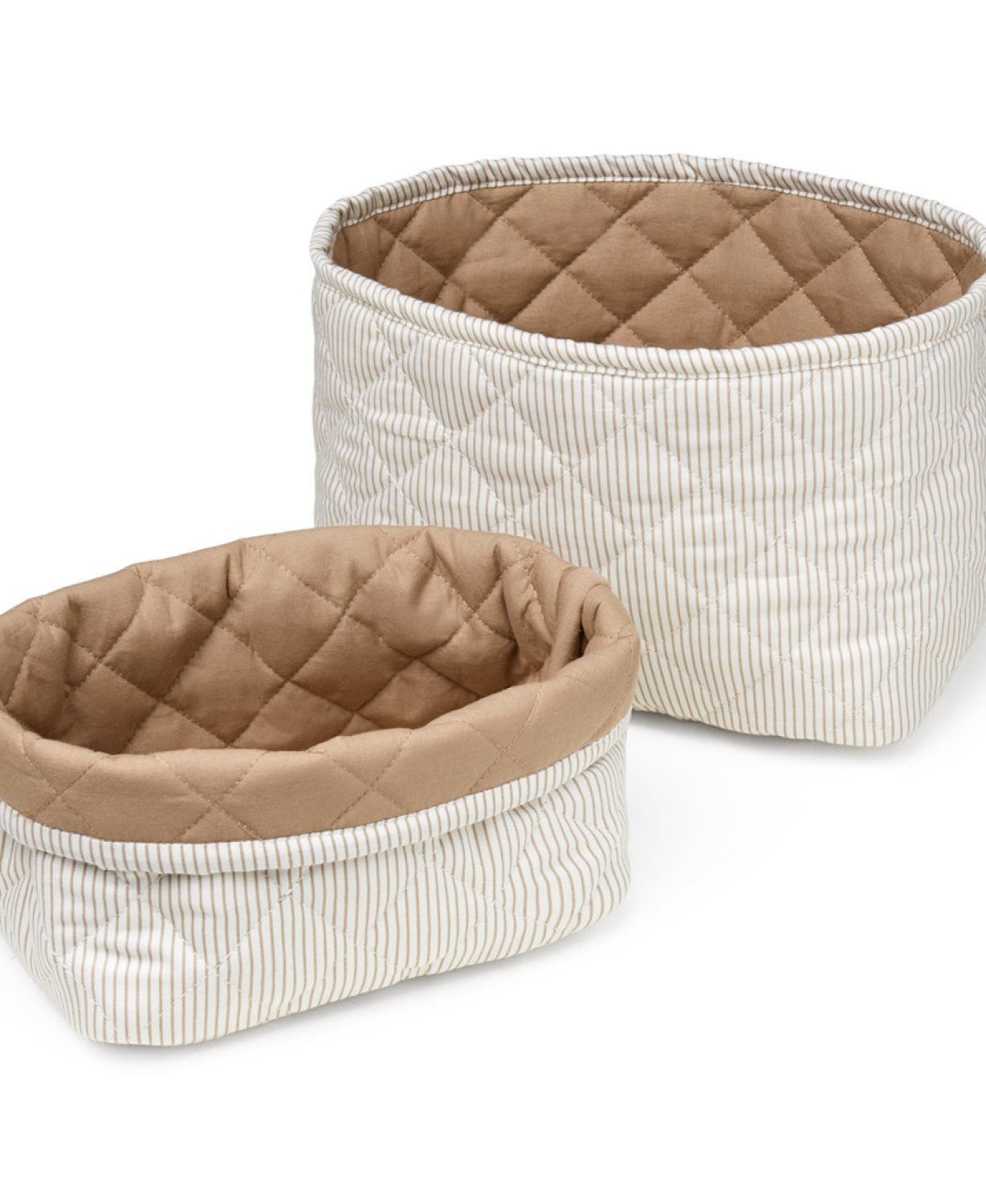 Cam Cam Copenhagen dygsniuoti daiktų laikymo krepšeliai su klasikiniu Classic Stripes Camel raštu