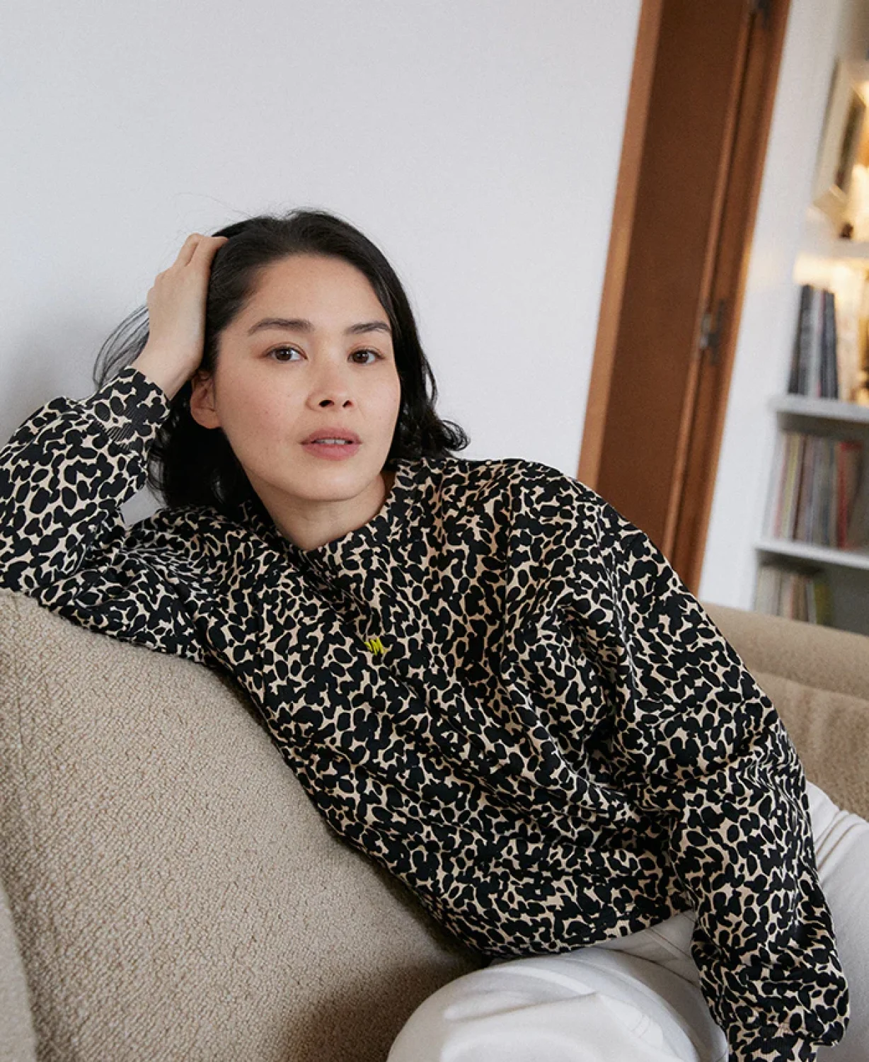 Stilingas moteriskas dzemperis maitinanciai mamai